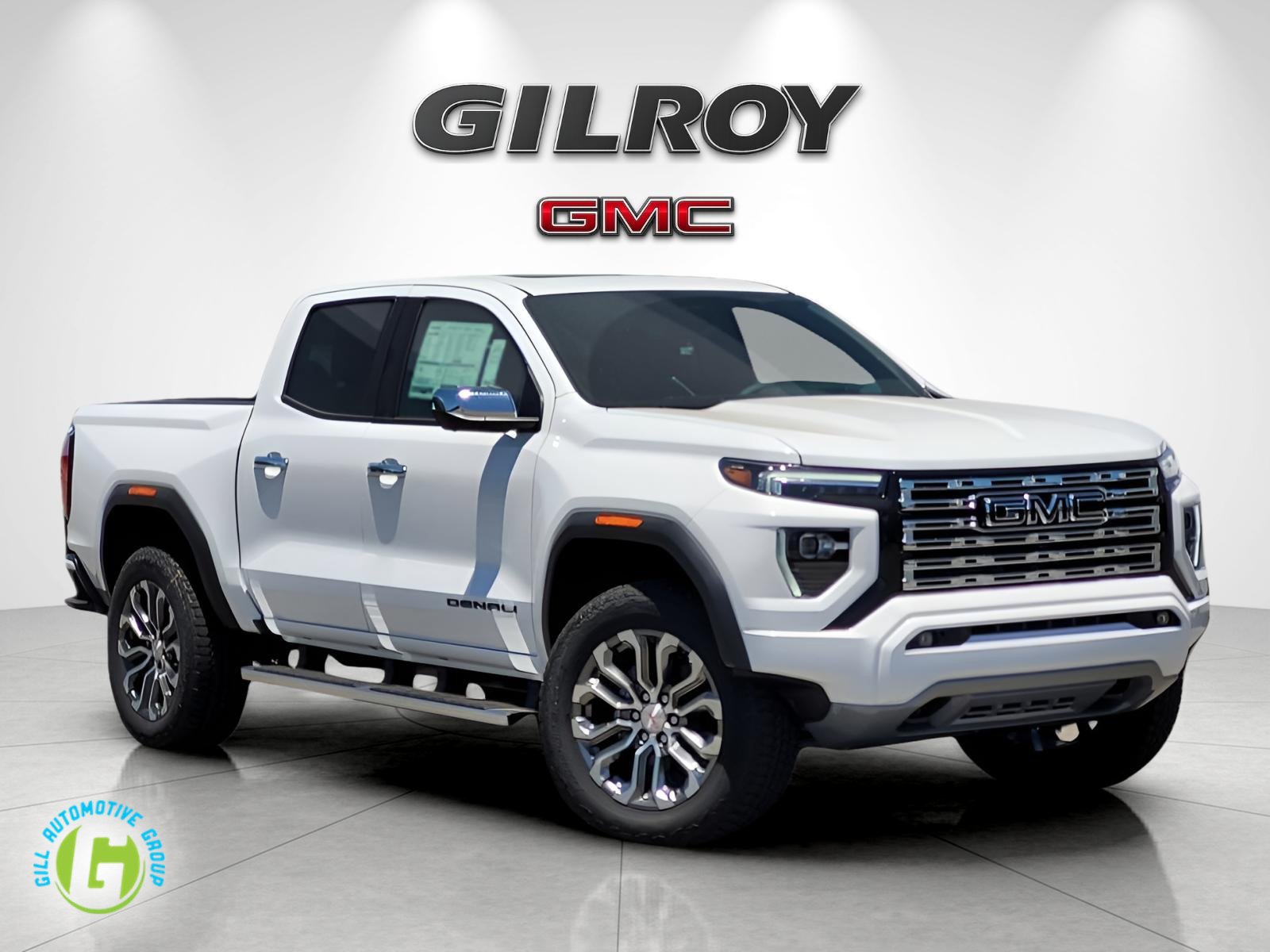 New 2026 GMC Canyon Denali w/ LPO, Black Badging Package
