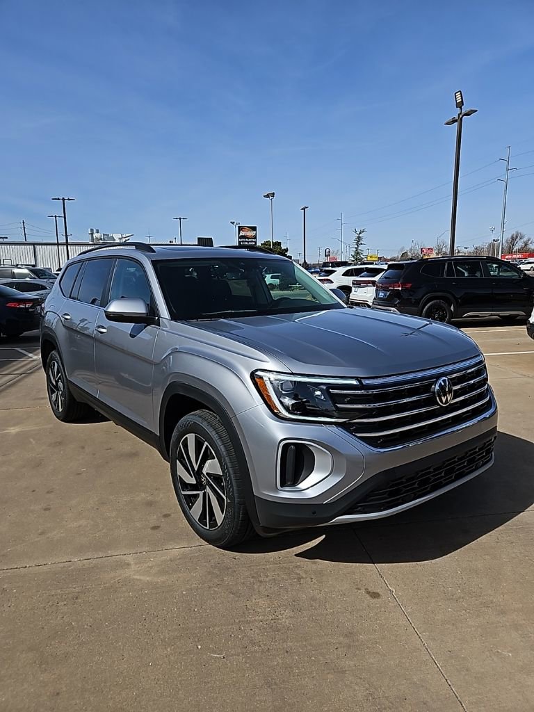 New 2026 Volkswagen Atlas SE image 3