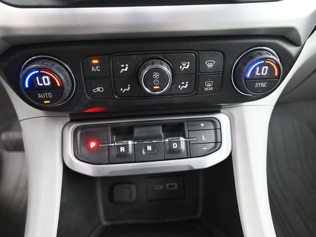 Used 2020 GMC Acadia SLE w/ Driver Convenience Package image 3