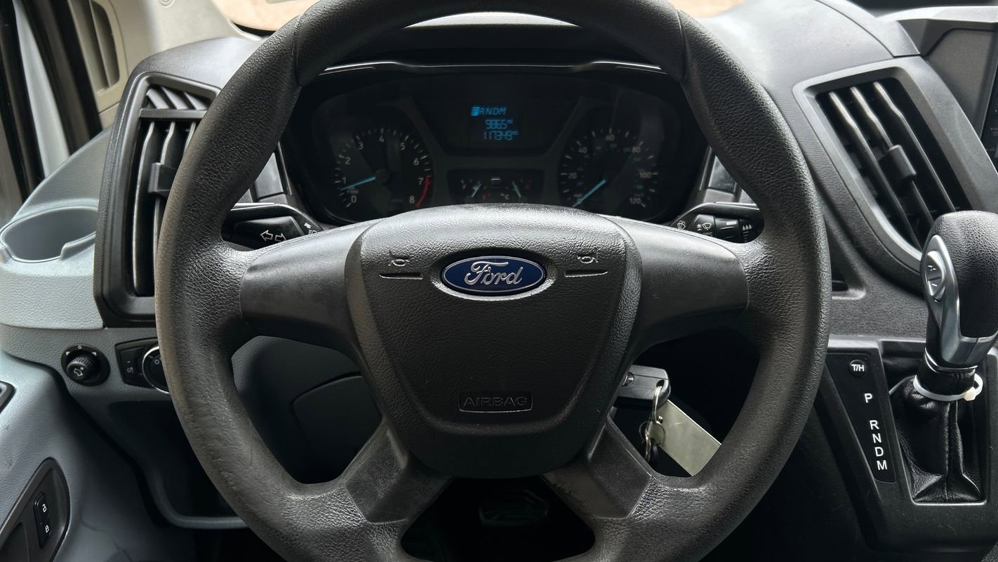 Used 2019 Ford Transit 250 148 Low Roof RWD image 21
