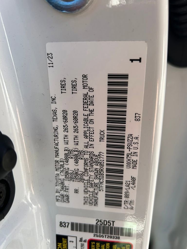 Used 2024 Toyota Tundra Platinum image 10