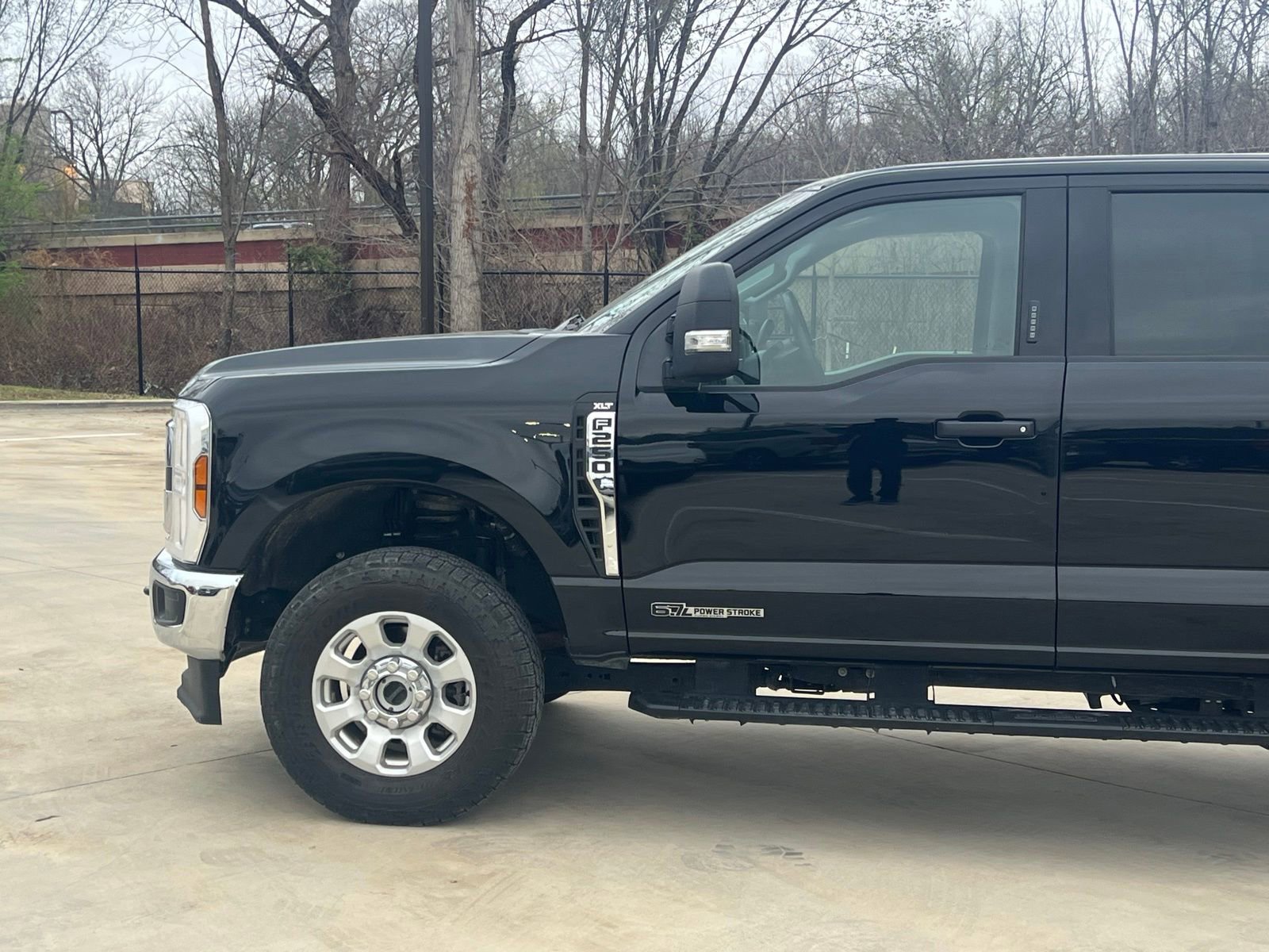 Used 2024 Ford F250 XLT w/ FX4 Off-Road Package image 7