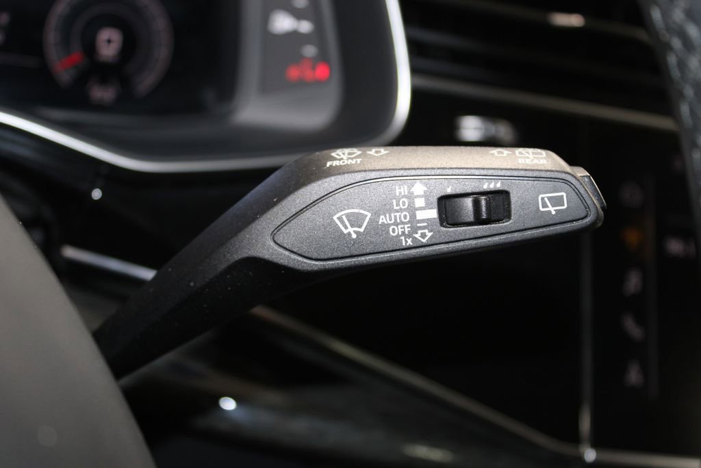 Used 2023 Audi Q7 3.0T Premium Plus image 41