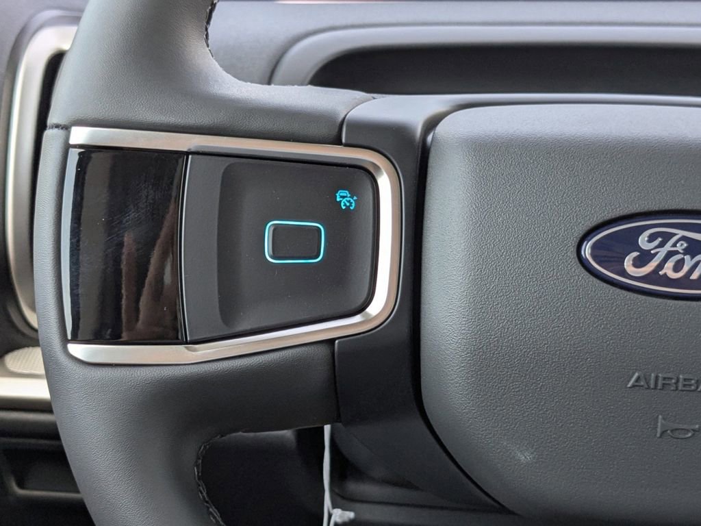 New 2025 Ford Expedition Max Active RWD image 26