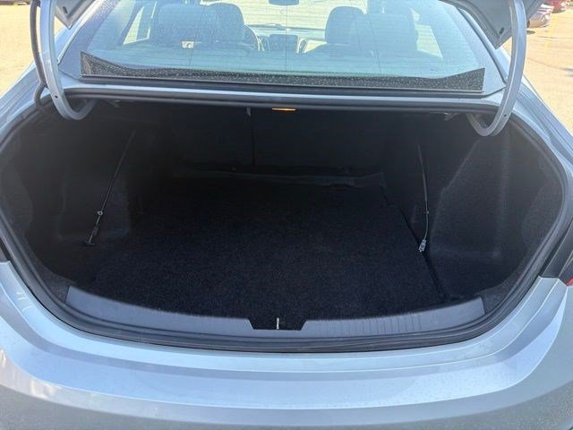 Used 2020 Chevrolet Malibu LS FWD image 16