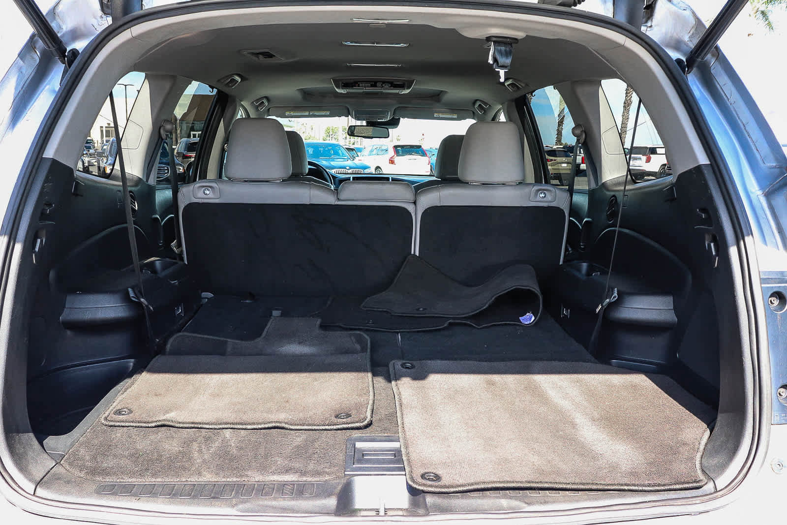 Used 2017 Honda Pilot Touring image 26