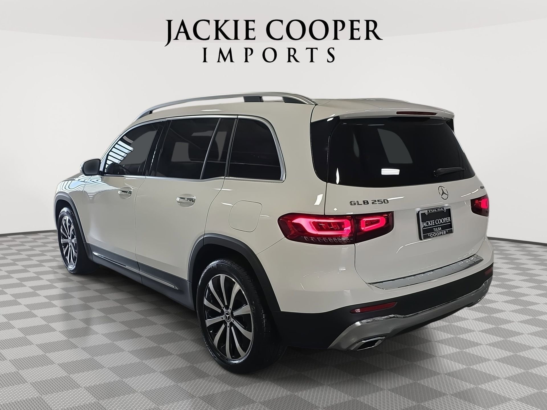 Certified 2023 Mercedes-Benz GLB 250 GLB 250 image 7