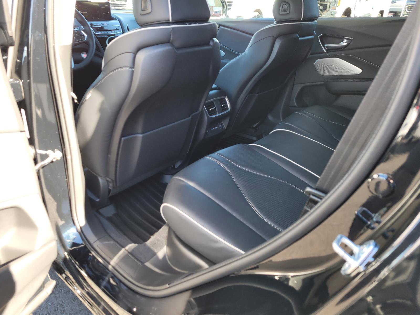 New 2026 Acura RDX SH-AWD w/ Advance Package image 11