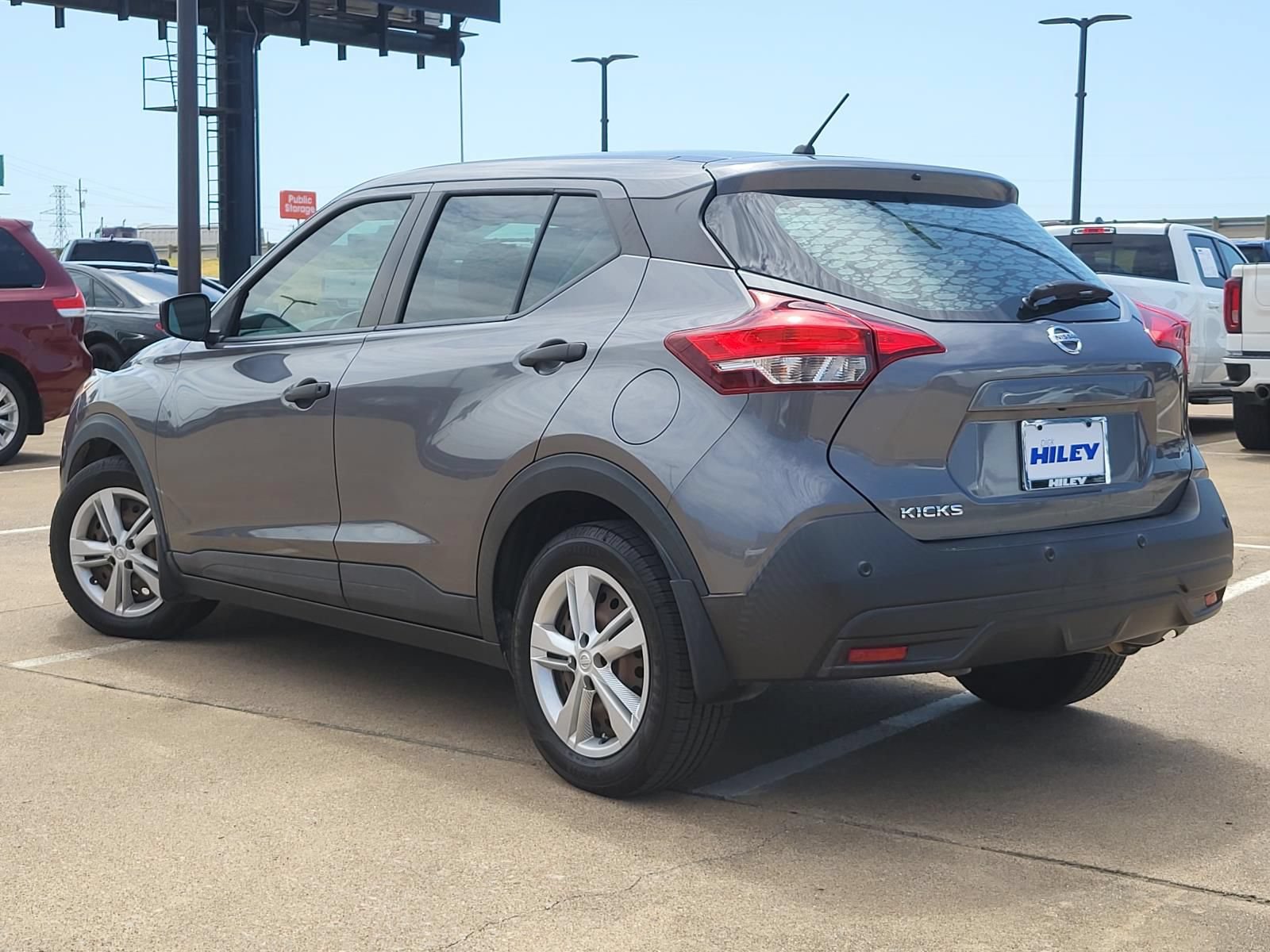 Used 2020 Nissan Kicks S FWD video 3