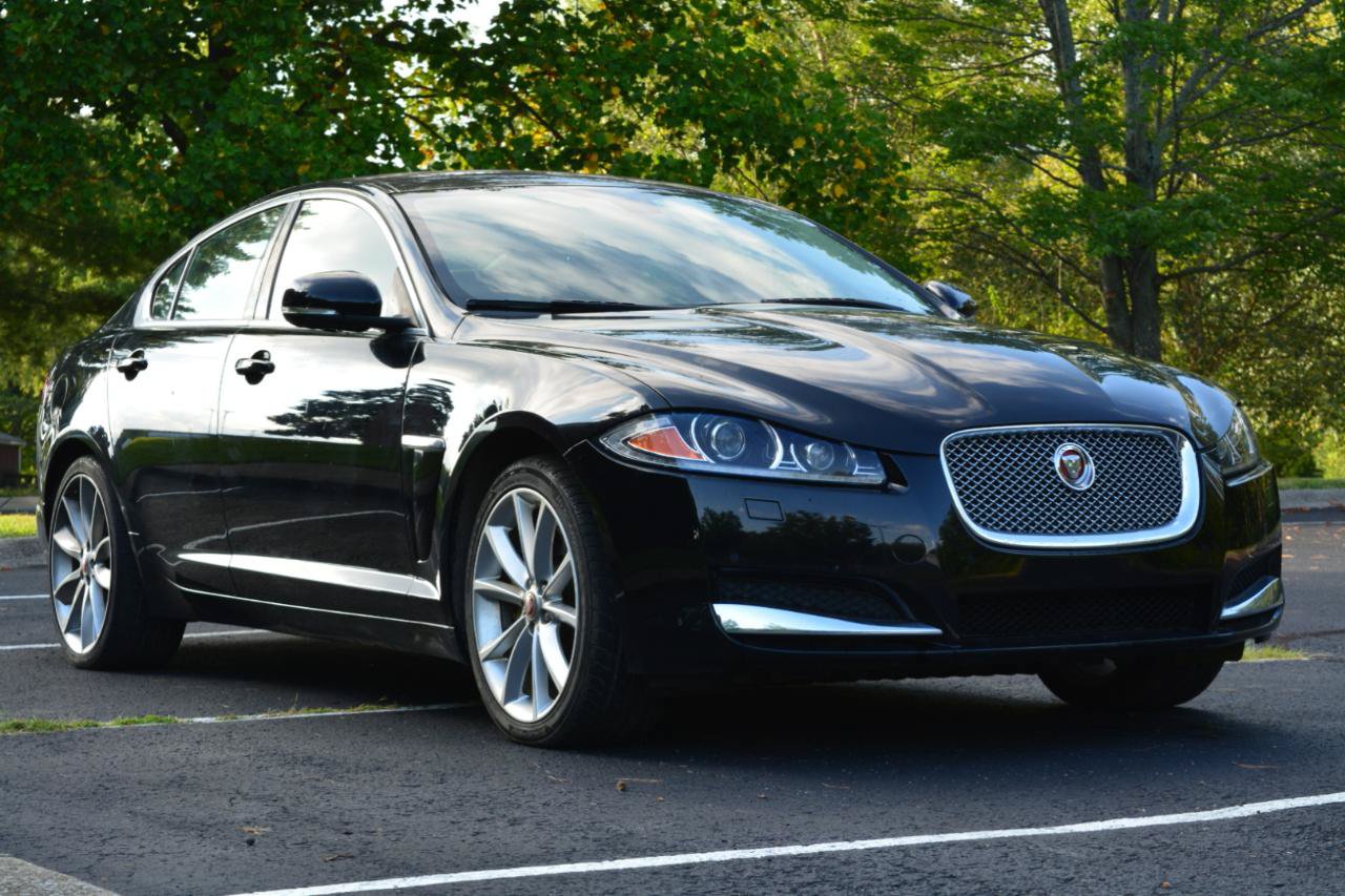 Used 2015 Jaguar XF Portfolio AWD/4WD image 3