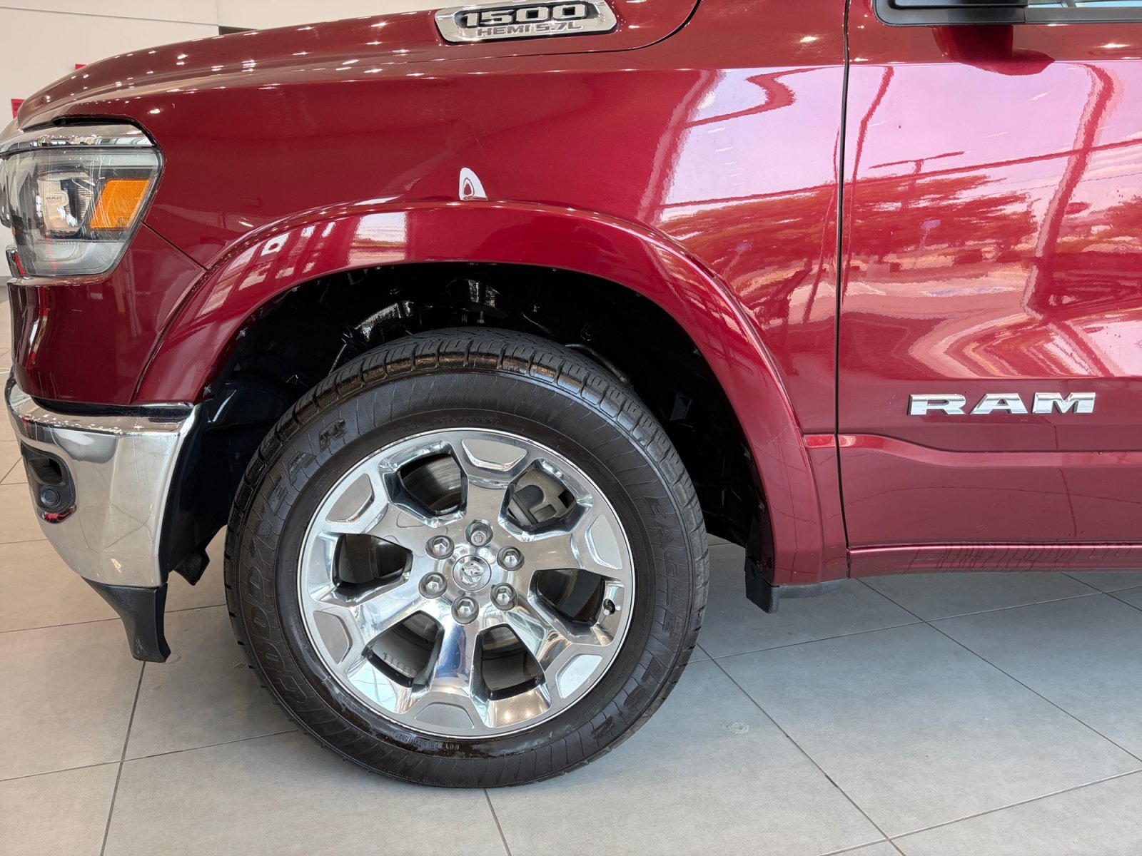 Used 2021 RAM 1500 Laramie AWD/4WD image 10