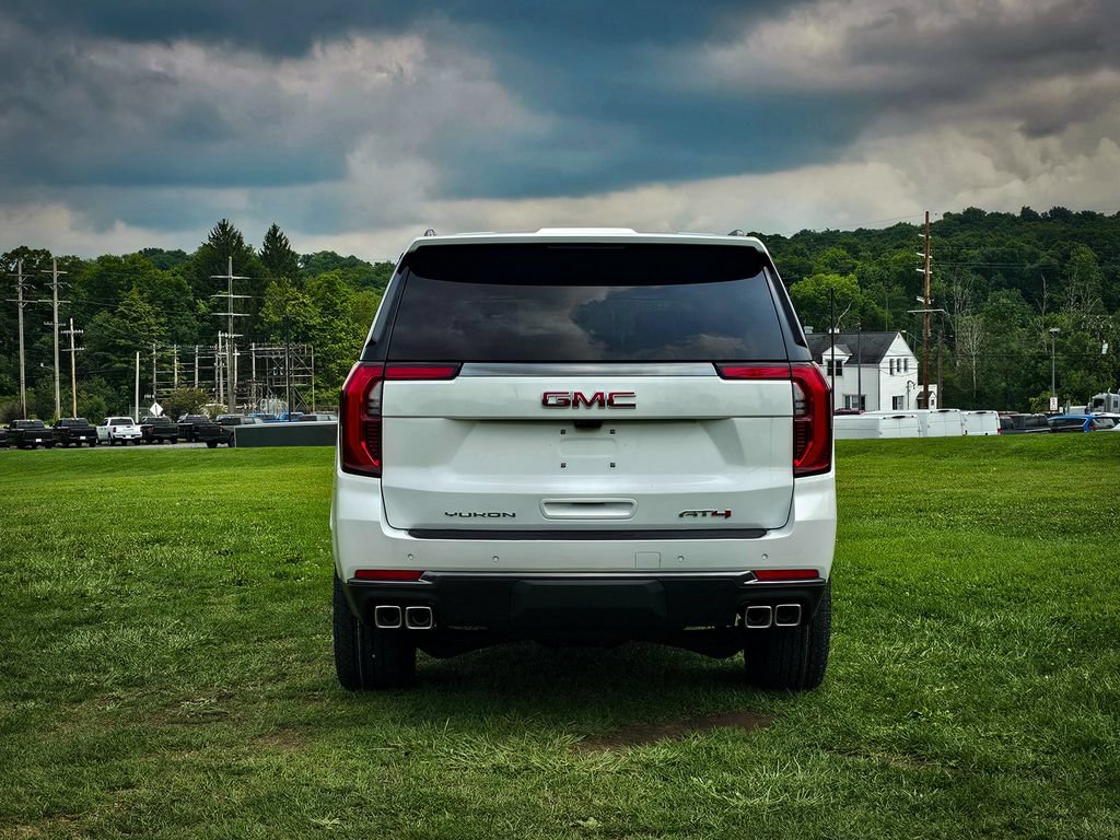 New 2026 GMC Yukon XL AT4 w/ AT4 Premium Plus Package AWD/4WD image 4
