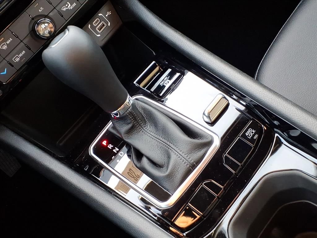 New 2026 Jeep Compass Latitude image 26