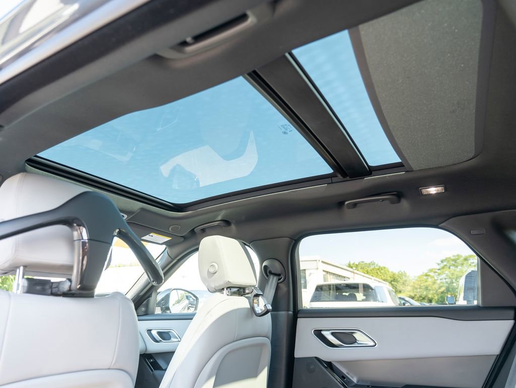 New 2026 Land Rover Range Rover Velar S image 22