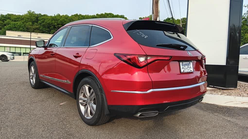 Used 2022 Acura MDX SH-AWD image 3