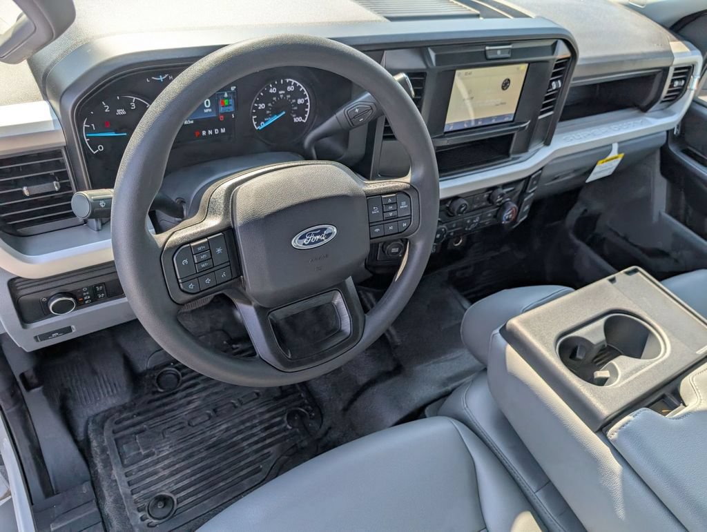 New 2025 Ford F550 4x4 Crew Cab Super Duty image 23