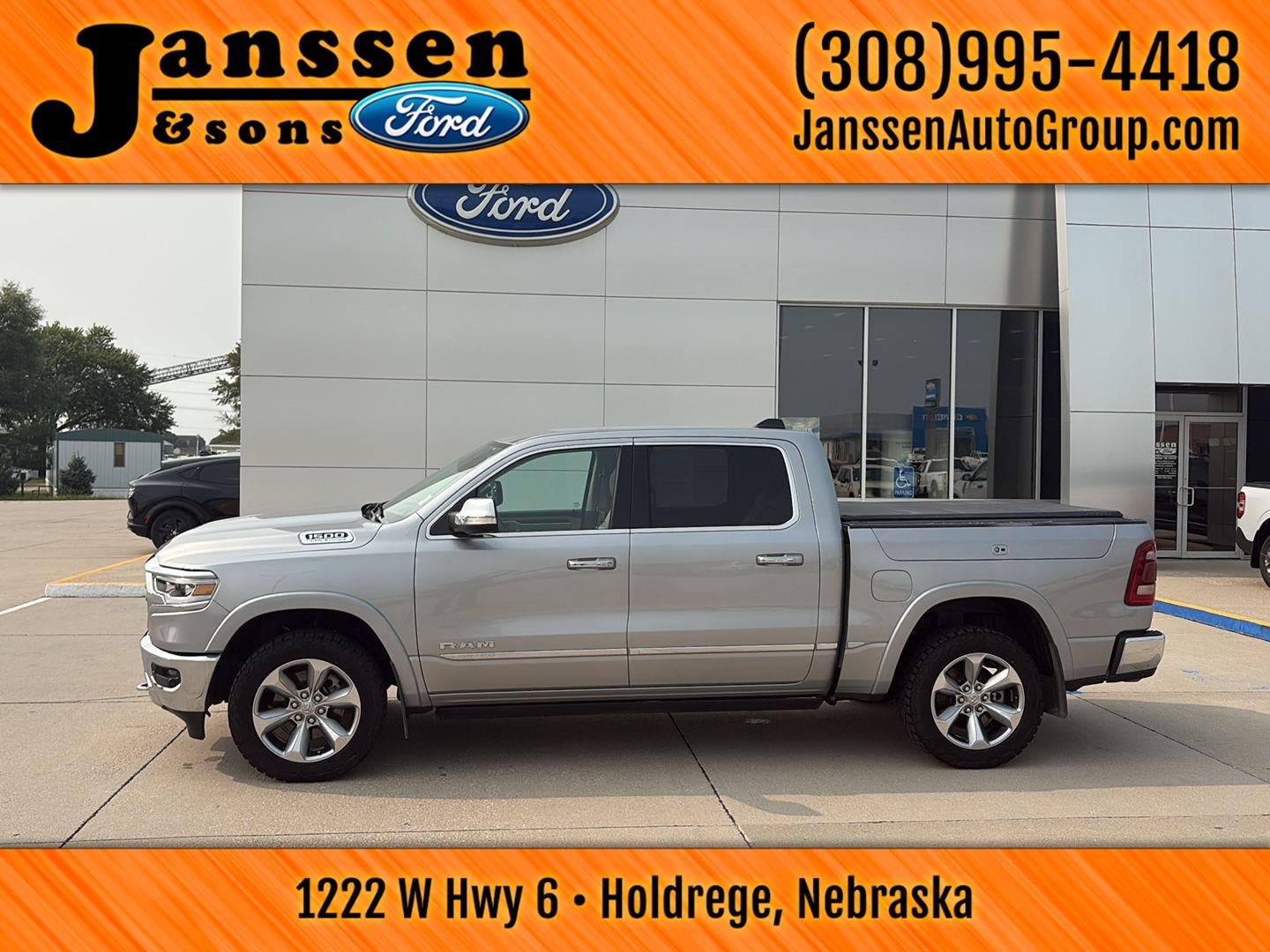 Used 2022 RAM 1500 Limited image 1