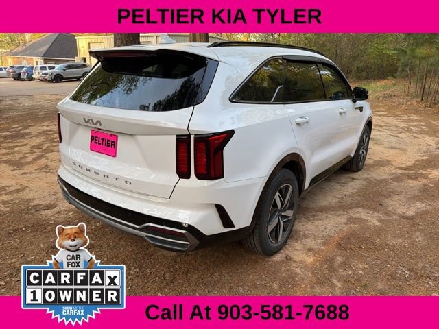 Used 2022 Kia Sorento S image 12