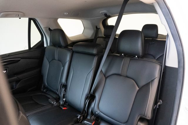 Used 2025 Honda Pilot EX-L image 17