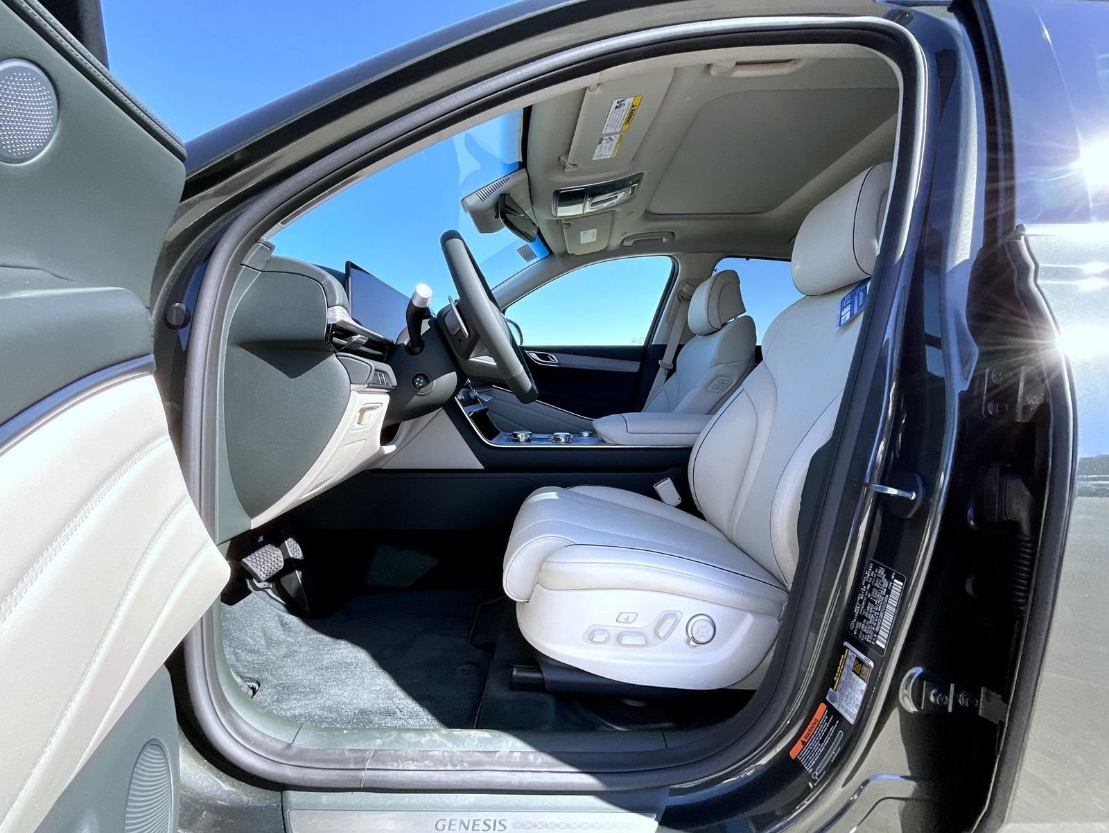 New 2026 Genesis GV80 2.5T Prestige AWD/4WD image 10