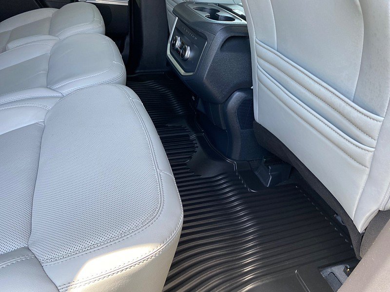 Certified 2025 Ford Expedition Platinum AWD/4WD image 35