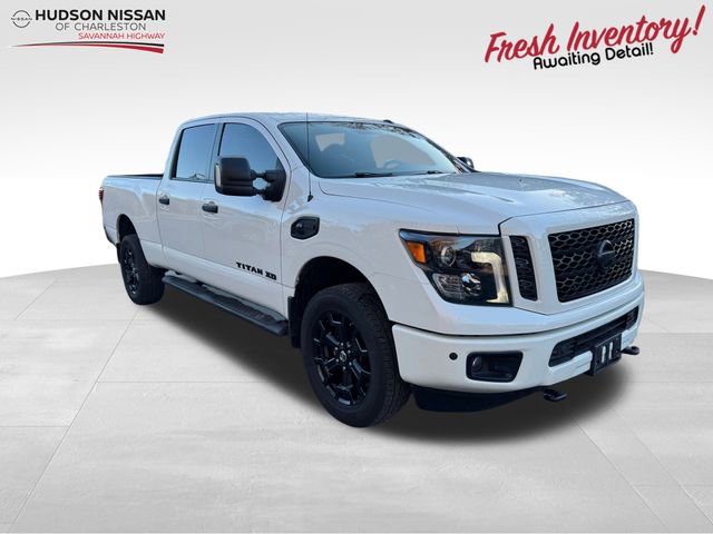 Used 2019 Nissan Titan SV w/ SV Convenience Package image 1