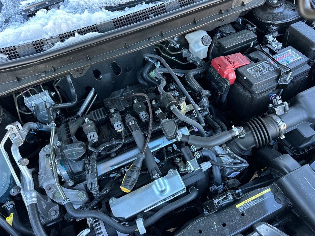 New 2025 Nissan Kicks Play S image 32