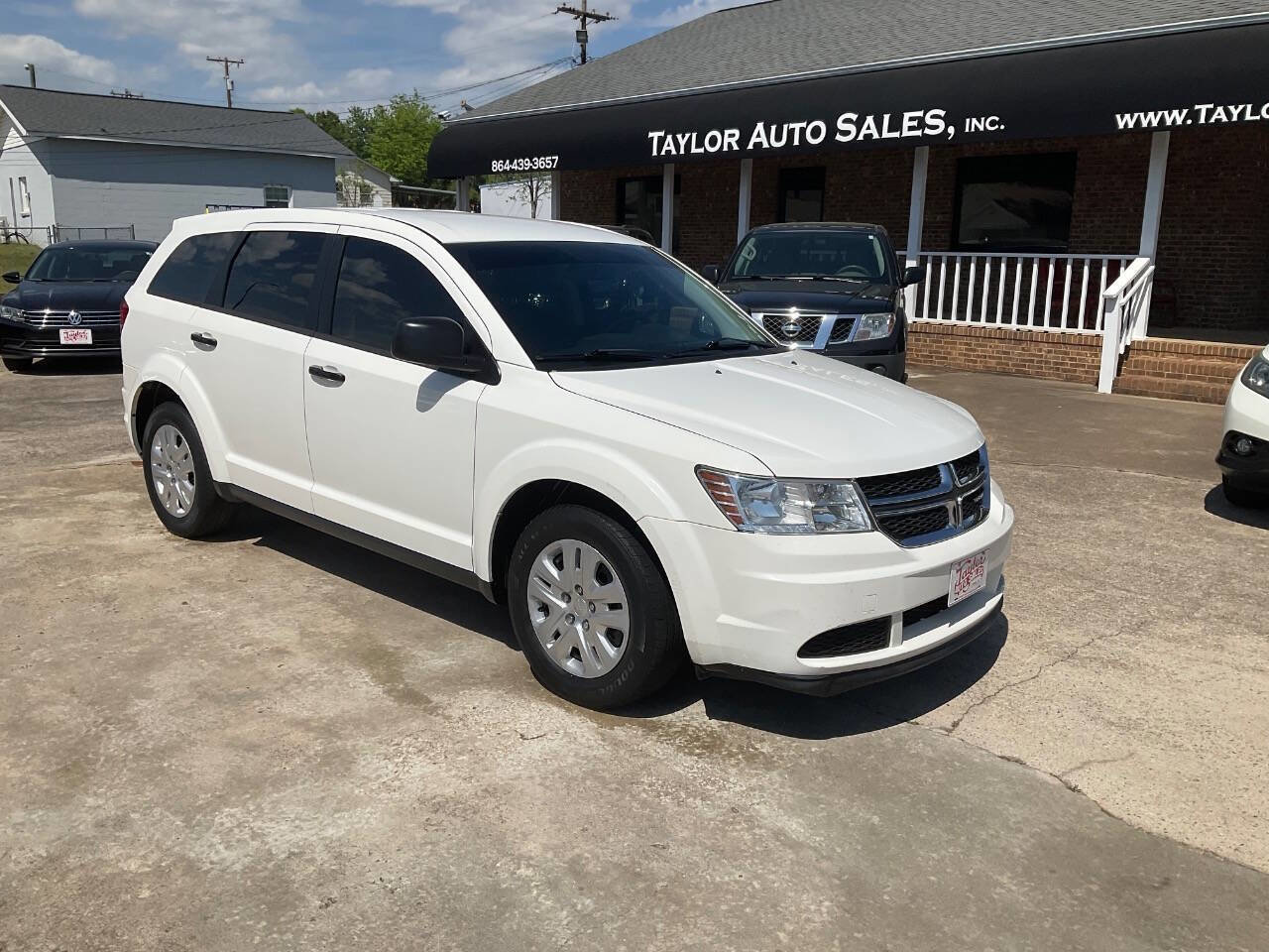 Used 2015 Dodge Journey American Value Package w/ Flexible Seating Group
