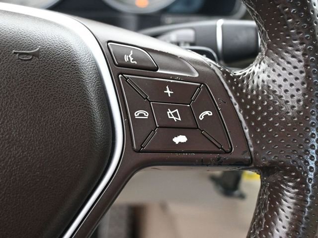 Used 2016 Mercedes-Benz E 350 4MATIC Sedan image 29