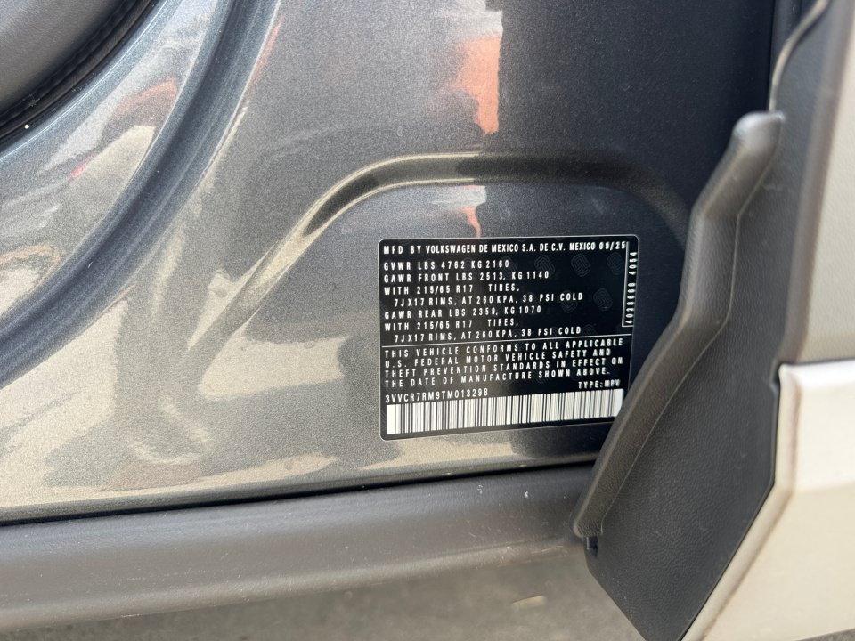 Used 2026 Volkswagen Tiguan S FWD image 39