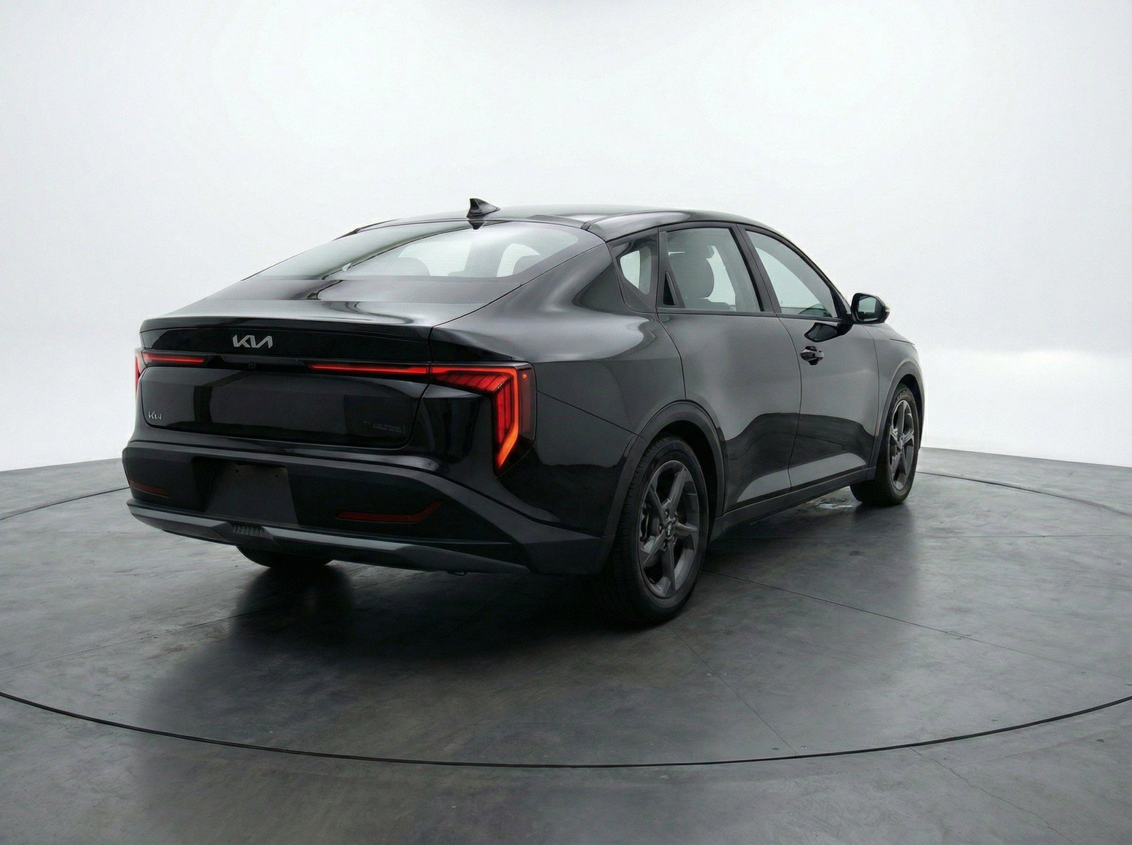 Used 2025 Kia K4 LXS image 9