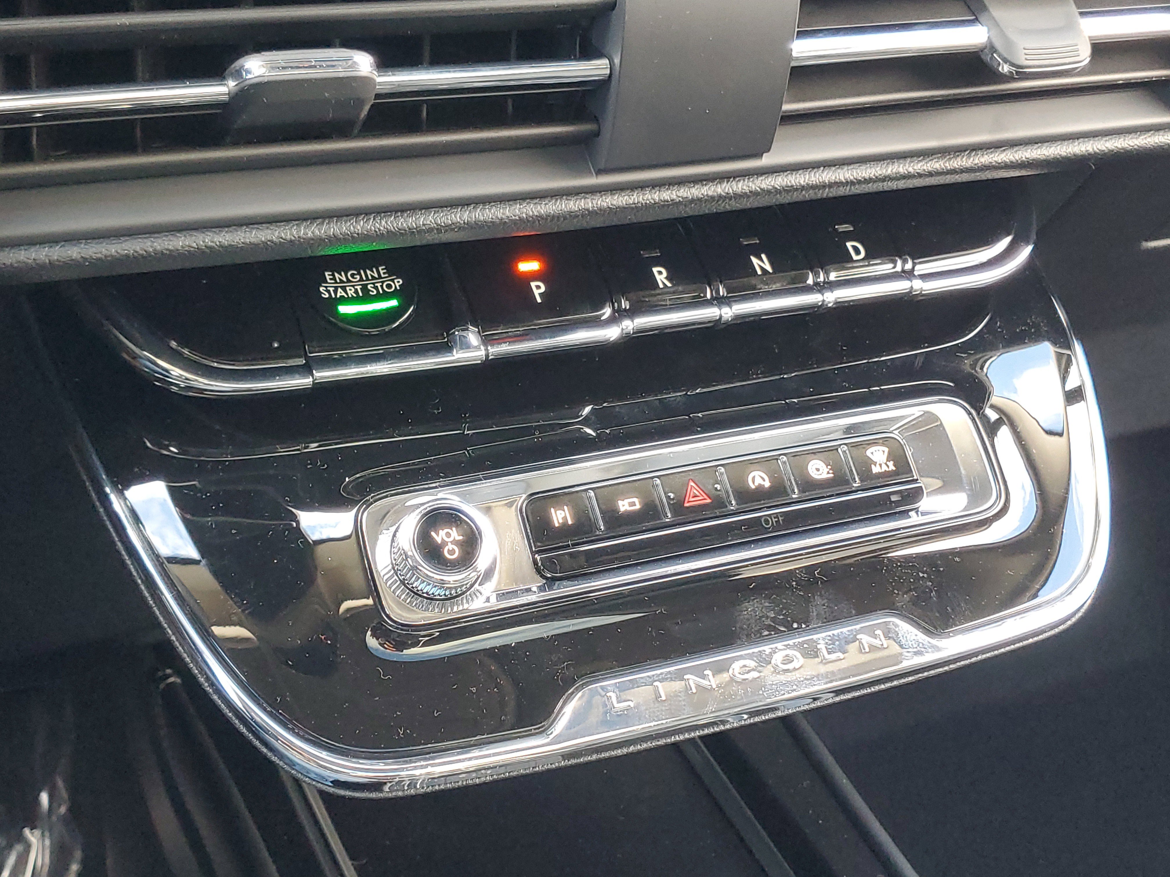 New 2026 Lincoln Corsair Premiere image 22