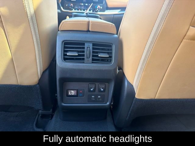 Used 2021 Nissan Rogue Platinum AWD/4WD image 35