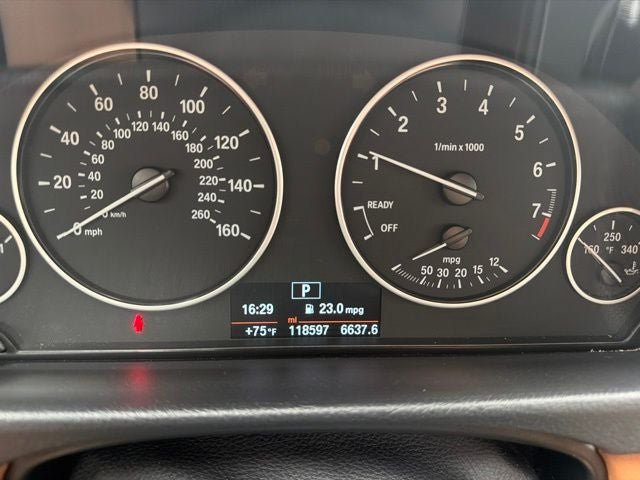 Used 2016 BMW 340i xDrive Sedan AWD/4WD image 10