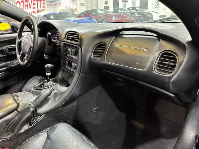 Used 2004 Chevrolet Corvette Z06 w/ Memory Package image 9