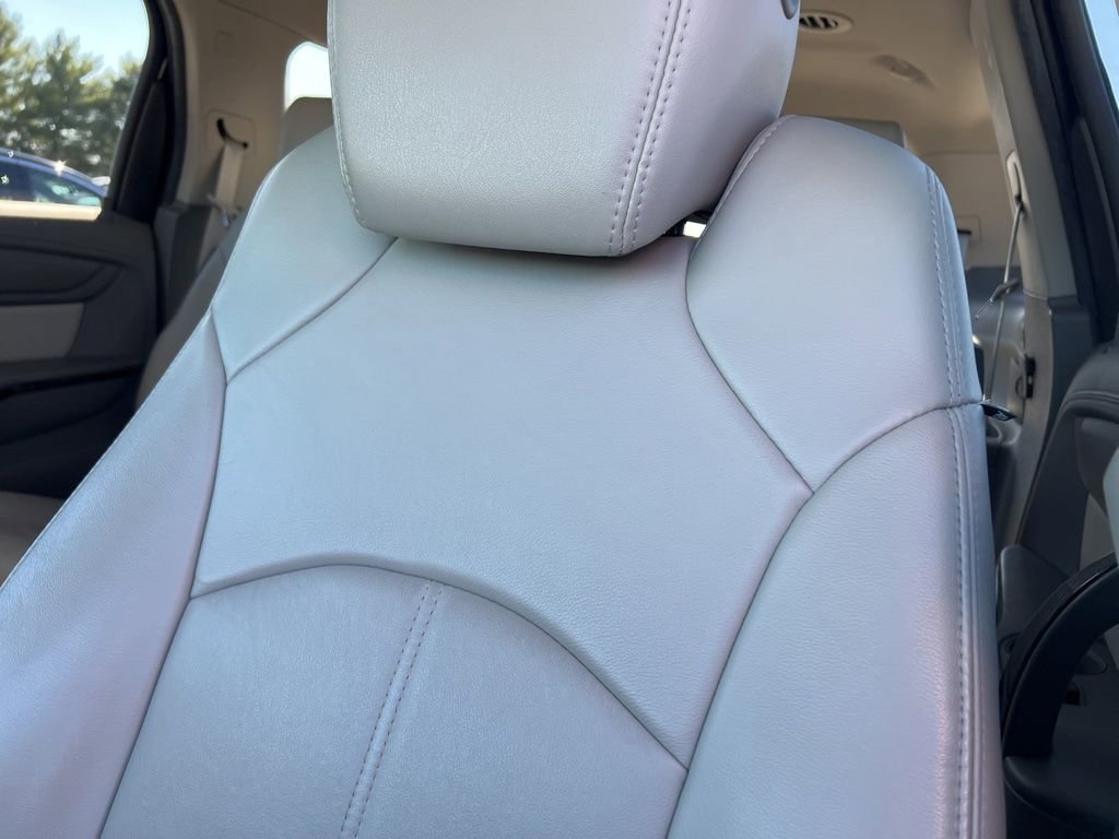 Certified 2017 GMC Acadia Limited SLT image 32