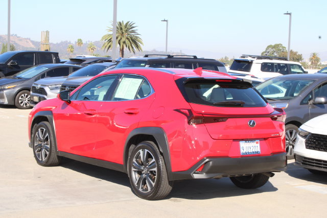 Certified 2024 Lexus UX 250h FWD image 19