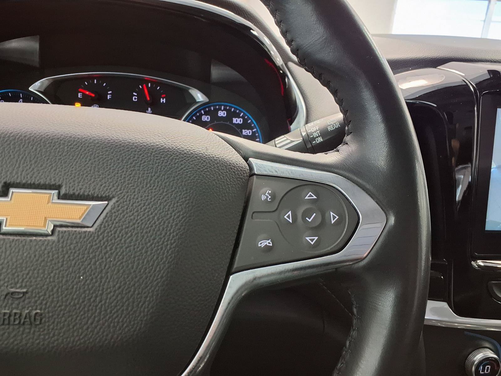 Used 2019 Chevrolet Traverse LT FWD image 27