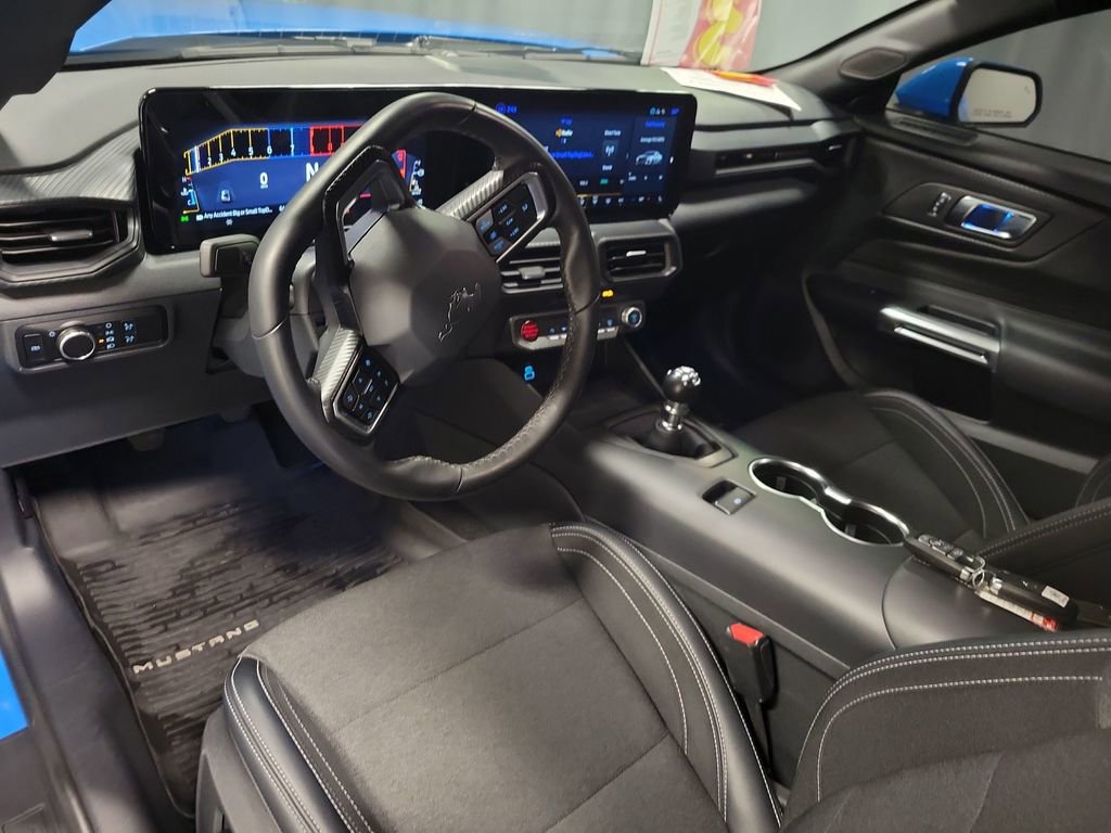 Used 2024 Ford Mustang GT RWD image 13
