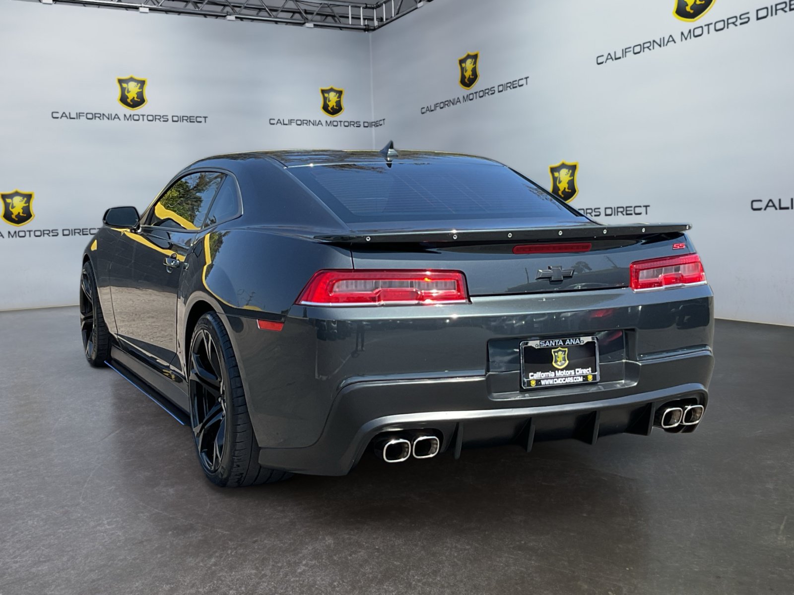 Used 2014 Chevrolet Camaro SS w/ RS Package RWD image 7