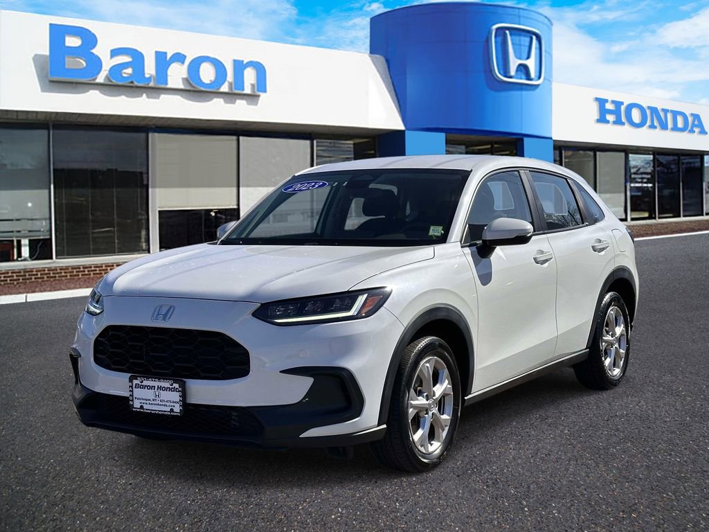 Used 2023 Honda HR-V LX image 2