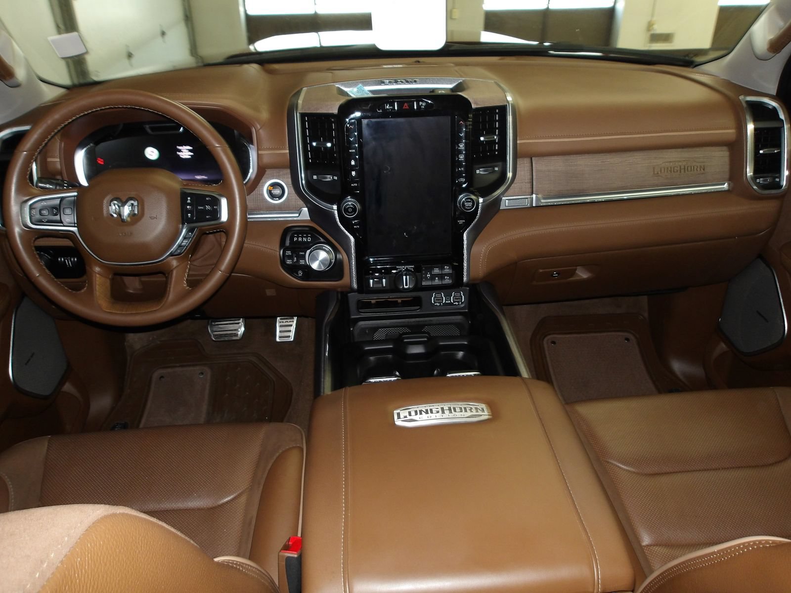 Used 2023 RAM 1500 Limited AWD/4WD image 11