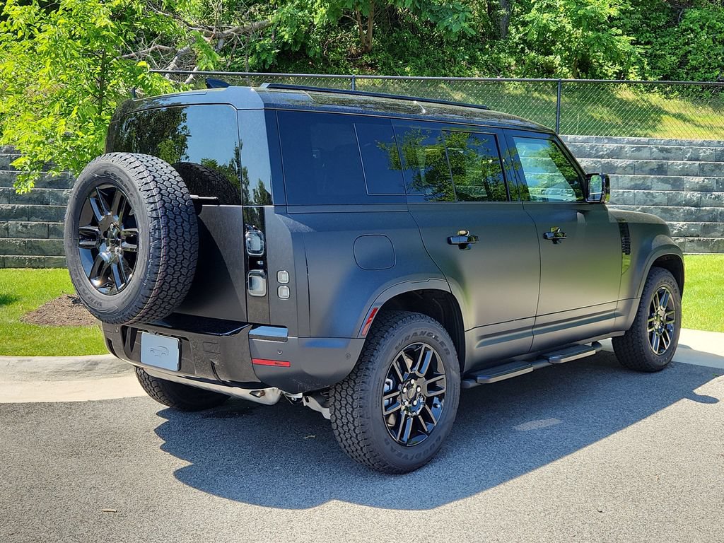 New 2026 Land Rover Defender 110 S AWD/4WD image 2