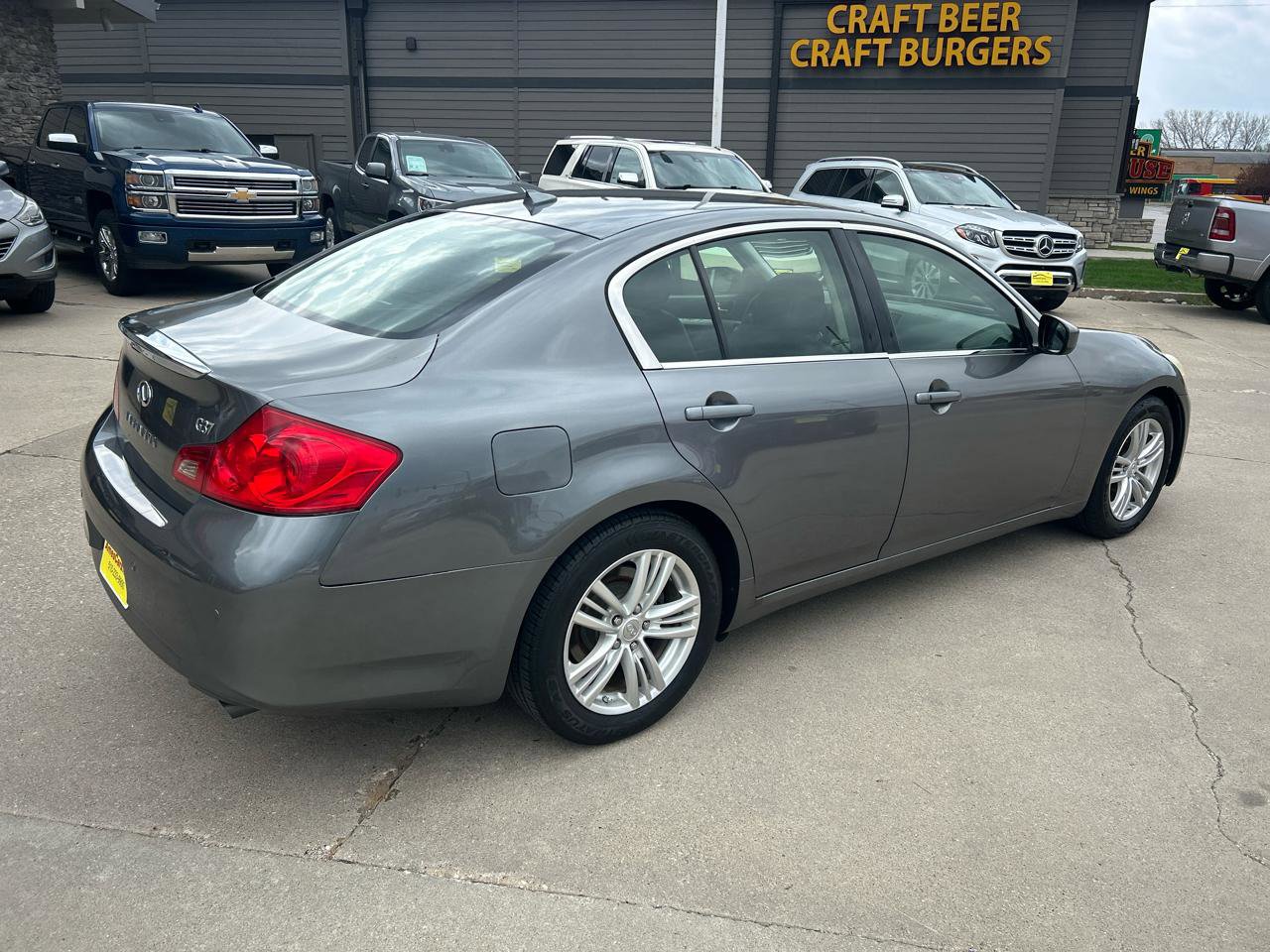 Used 2012 INFINITI G37 Journey w/ Premium Pkg RWD image 3