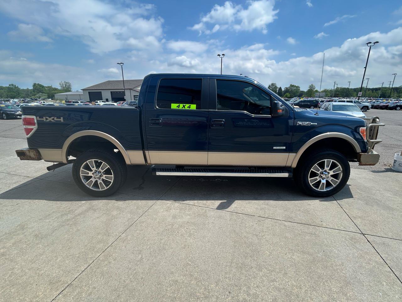 Used 2014 Ford F150 Lariat w/ Equipment Group 501A Mid AWD/4WD image 4