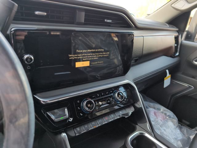 New 2026 GMC Sierra 3500 Denali w/ Technology Package image 21