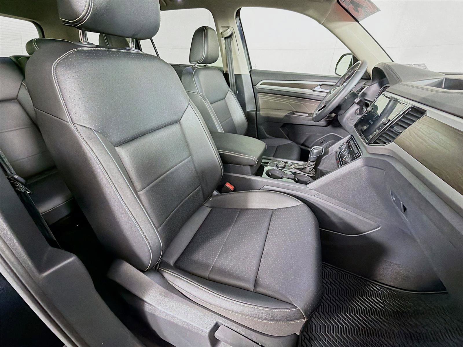 Used 2023 Volkswagen Atlas SE w/ Panoramic Sunroof Package AWD/4WD image 30