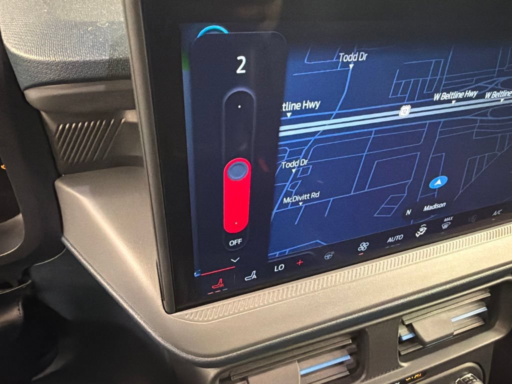 Certified 2025 Ford Maverick Lobo AWD/4WD image 13