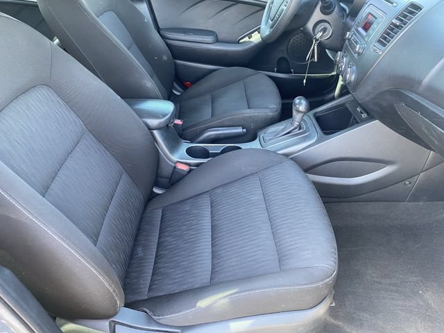 Used 2016 Kia Forte LX FWD image 10