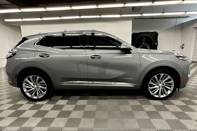 Used 2024 Buick Envision Avenir image 15